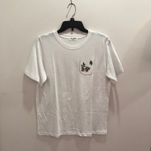 Korean Plant tee - Picture 1 of 3